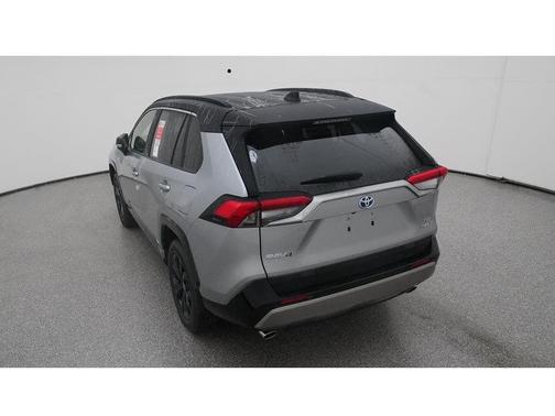2023 Toyota RAV4 Hybrid SE