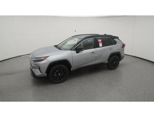 2023 Toyota RAV4 Hybrid SE