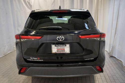 2023 Toyota Highlander Limited