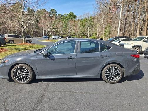 2025 Toyota Camry XLE