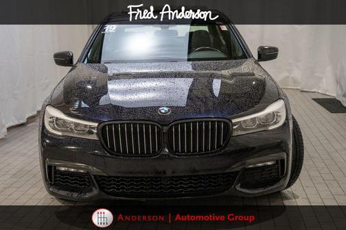 Carbon Black Metallic 2019 BMW 740 740i