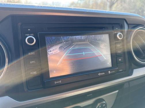 2016 Toyota Tacoma SR5