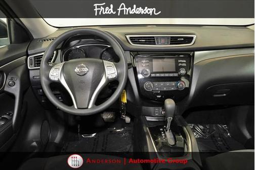 2016 Nissan Rogue S