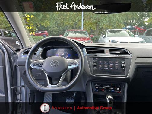 2024 Volkswagen Tiguan 2.0T SE