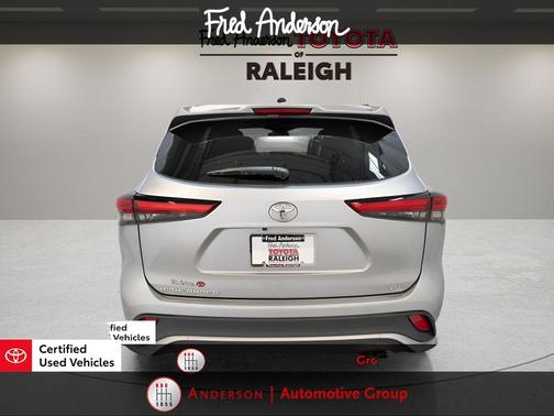 2023 Toyota Highlander XSE