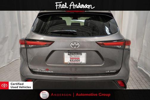 2024 Toyota Highlander LE