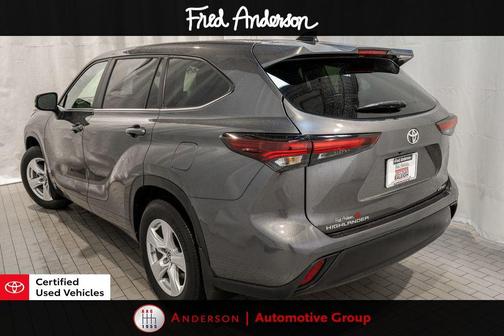 2024 Toyota Highlander LE