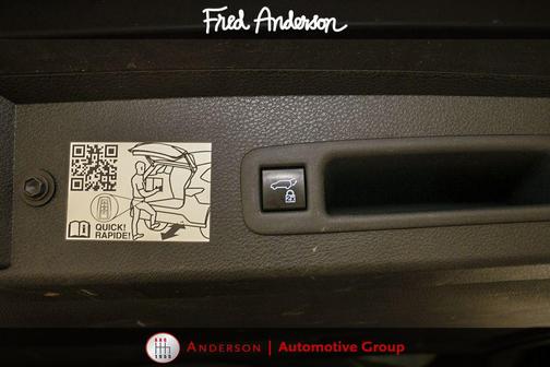 Predawn Gray Mica 2023 Toyota Sienna Platinum 7 Passenger