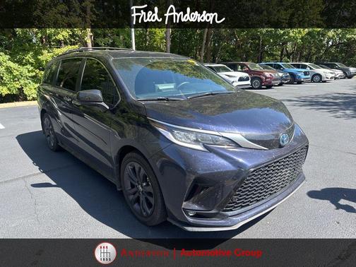 2024 Toyota Sienna XSE 7 Passenger