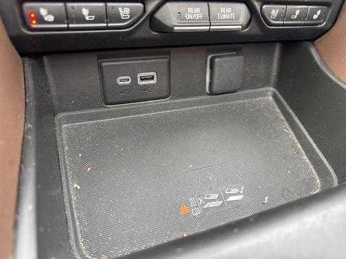 2023 Chevrolet Tahoe 4WD High Country