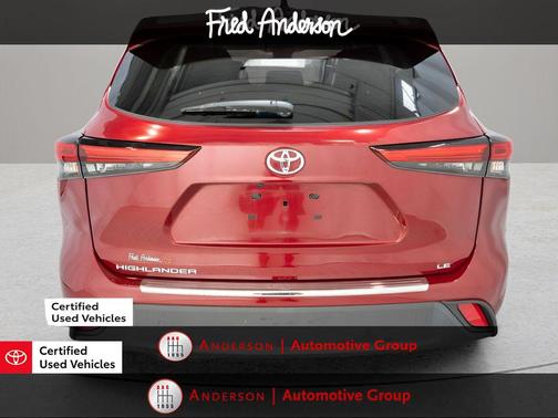 2022 Toyota Highlander LE