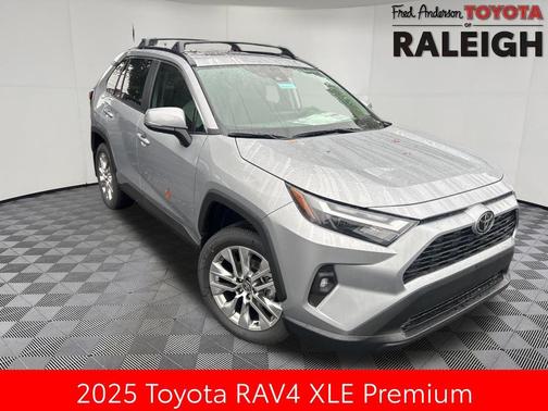2025 Toyota RAV4 XLE Premium