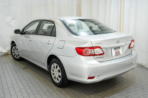 2011 Toyota Corolla LE