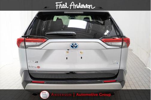 2023 Toyota RAV4 Hybrid SE