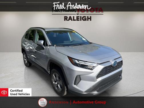2024 Toyota RAV4 Hybrid XLE