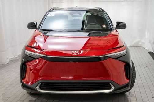 2025 Toyota bZ4X Limited