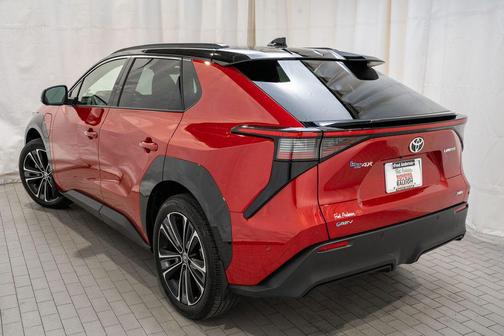2025 Toyota bZ4X Limited