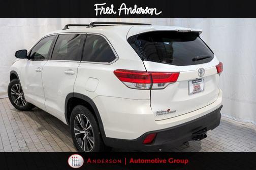 2018 Toyota Highlander LE