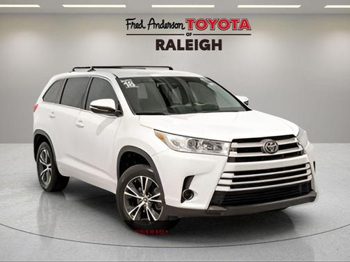 2018 Toyota Highlander LE