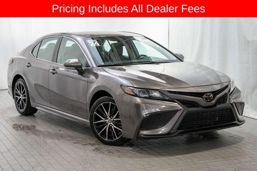 Predawn Gray Mica 2024 Toyota Camry SE