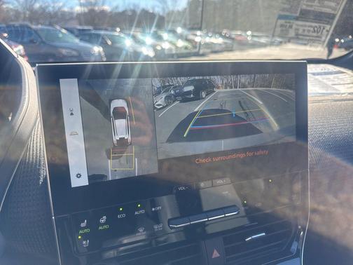 2025 Toyota bZ4X Limited