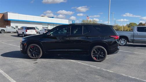 2023 Chevrolet Traverse Premier