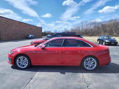 2024 Audi A4 45 S line quattro Premium