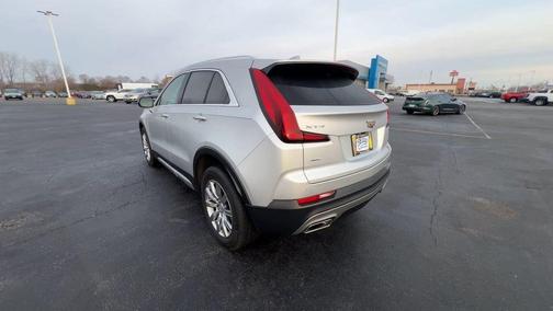 2022 Cadillac XT4 Premium Luxury
