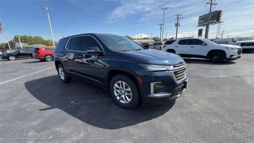 2023 Chevrolet Traverse LS