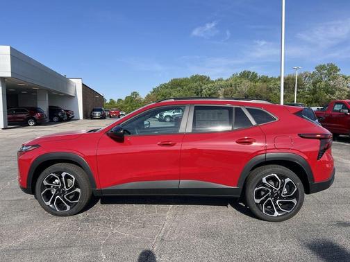 Red 2026 Chevrolet Trax 2RS