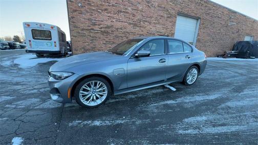 2023 BMW 330e 330e
