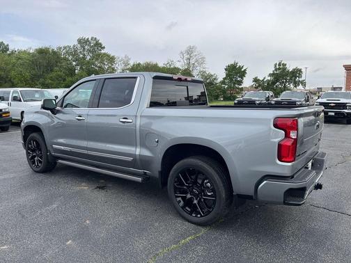 Sterling Gray Metallic 2026 Chevrolet Silverado 1500 High Country