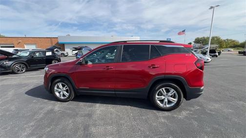 2022 GMC Terrain SLE