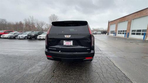 2021 Cadillac Escalade Sport