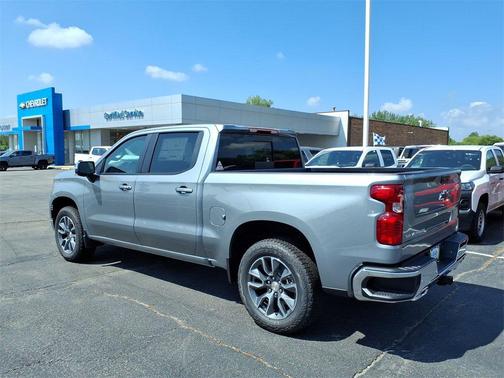 2025 Chevrolet Silverado 1500 LT