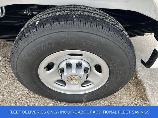 Summit White 2025 Chevrolet Express 3500 LS