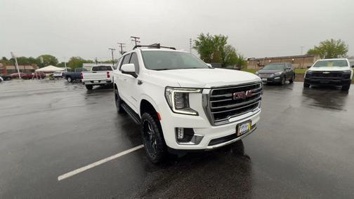 Summit White 2022 GMC Yukon SLT