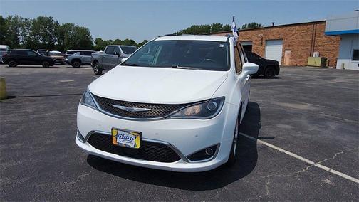 2020 Chrysler Pacifica Touring-L Plus
