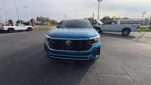 2024 Volkswagen Atlas Cross Sport 2.0T SEL R-Line