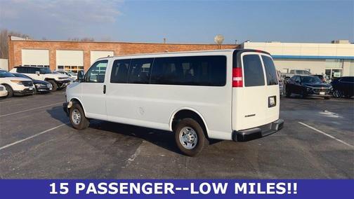 2024 Chevrolet Express 3500 LS