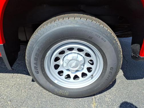 2025 Chevrolet Silverado 1500 WT