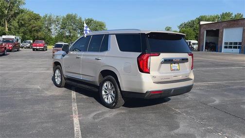 2021 GMC Yukon SLT