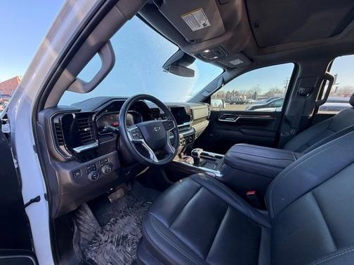 2024 Chevrolet Silverado 1500 LT Trail Boss