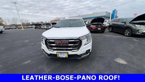 2022 GMC Terrain AT4