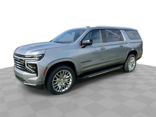 2025 Chevrolet Suburban LT