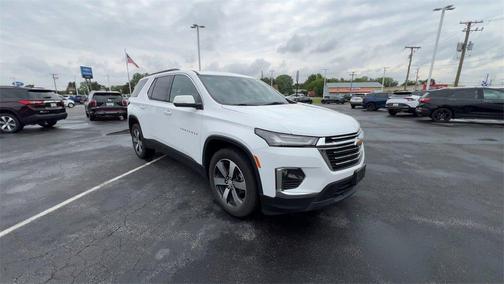 2023 Chevrolet Traverse LT Leather