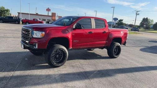 Cayenne Red Tintcoat 2021 GMC Canyon AT4 w/Cloth