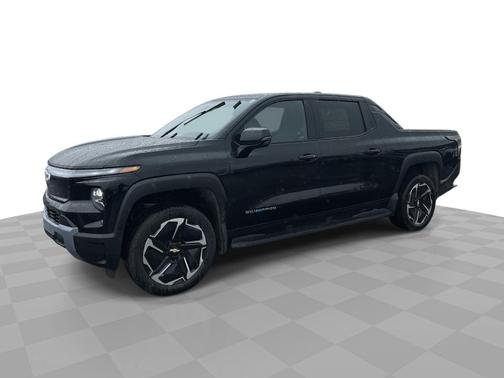 2025 Chevrolet Silverado EV LT