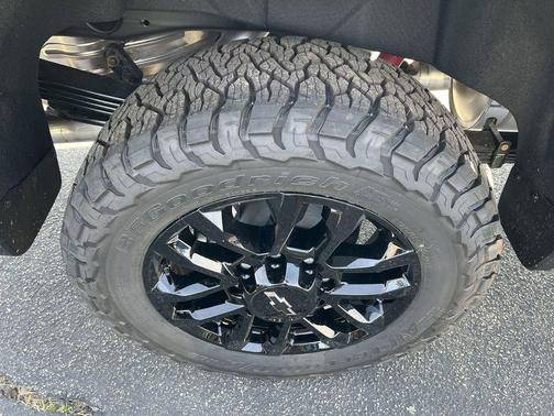 Black 2026 Chevrolet Silverado 2500 LT
