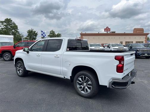2025 Chevrolet Silverado 1500 LT